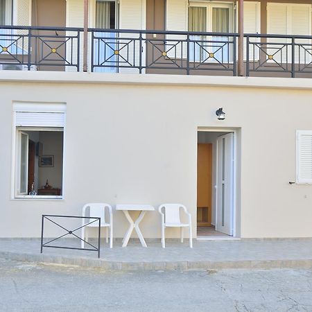 Stelios Rooms Kíssamos Buitenkant foto