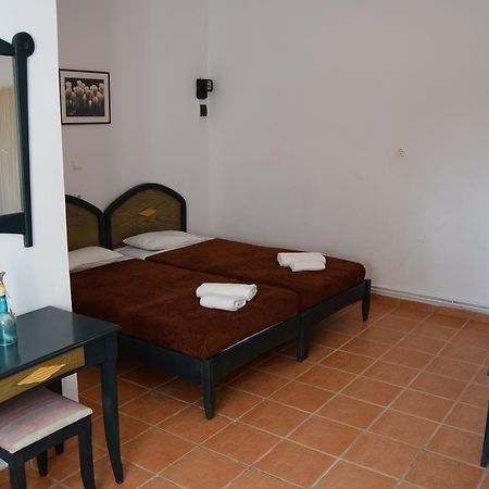 Stelios Rooms Kíssamos Buitenkant foto